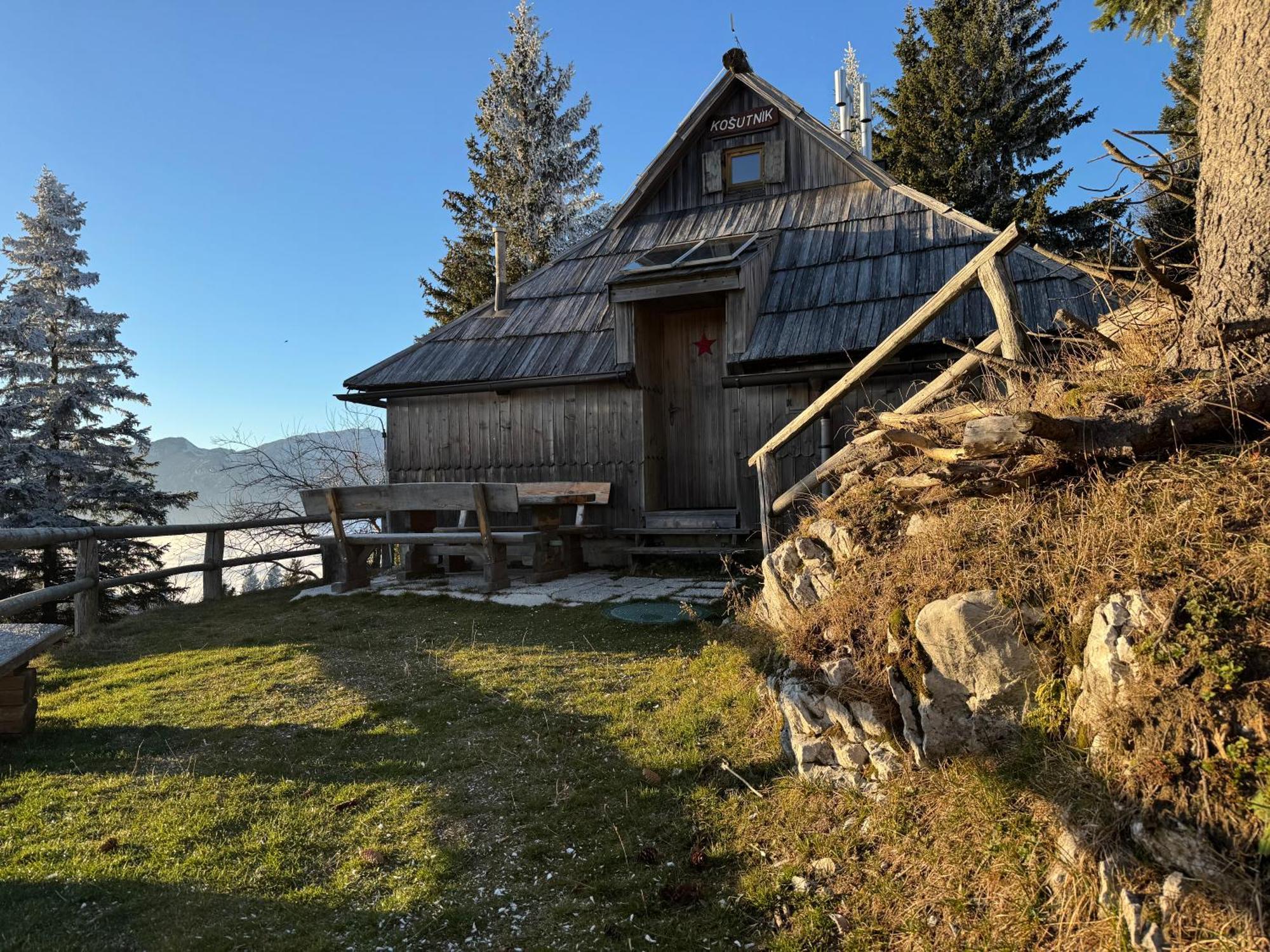 Kosutnik Velika Planina * Kamniska Bistrica